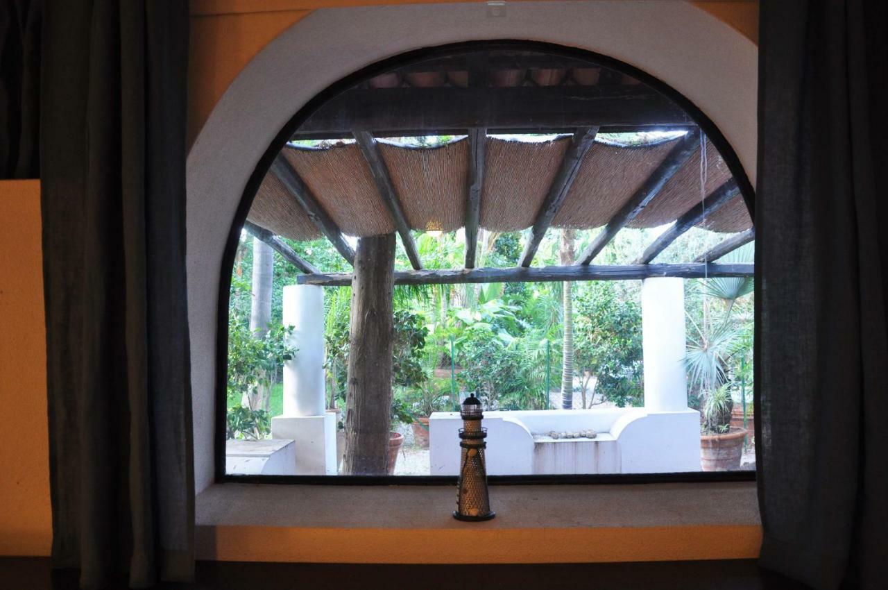 Casa Capiciana - Punta Rotolo Apartment Milazzo Bagian luar foto