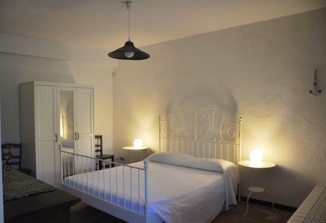 Casa Capiciana - Punta Rotolo Apartment Milazzo Bagian luar foto