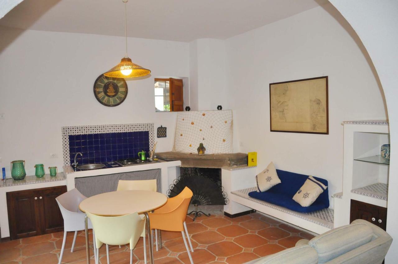 Casa Capiciana - Punta Rotolo Apartment Milazzo Bagian luar foto